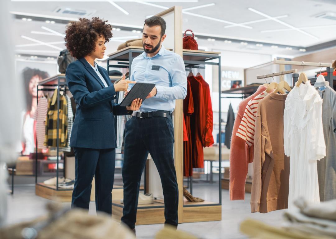 First-line-supervisors-of-retail-sales-workers.jpeg