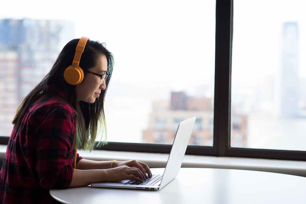 How to remain connected while maintaining Social Distance