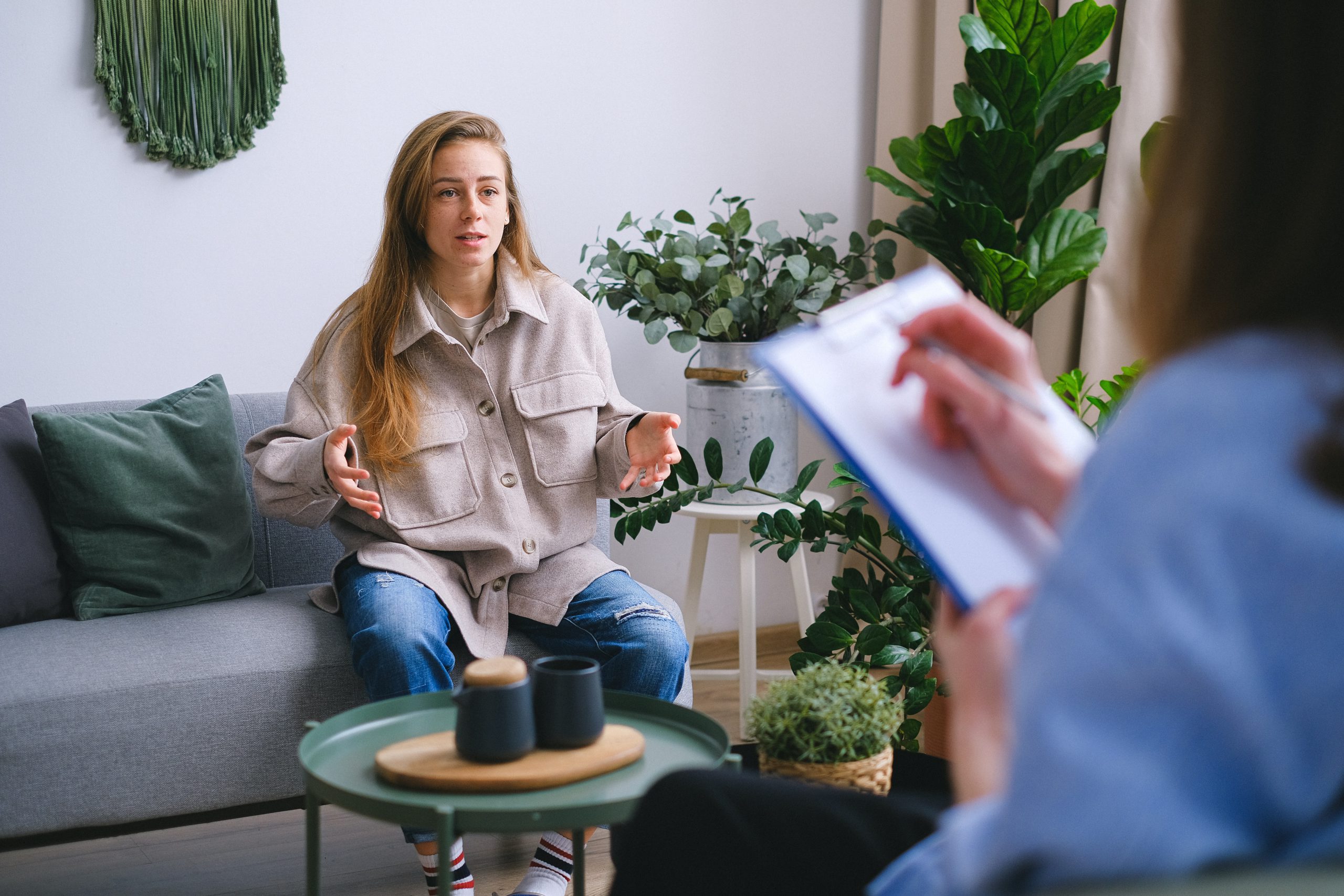 Featured image for Do I need therapy? 8 signs you may want to start therapy